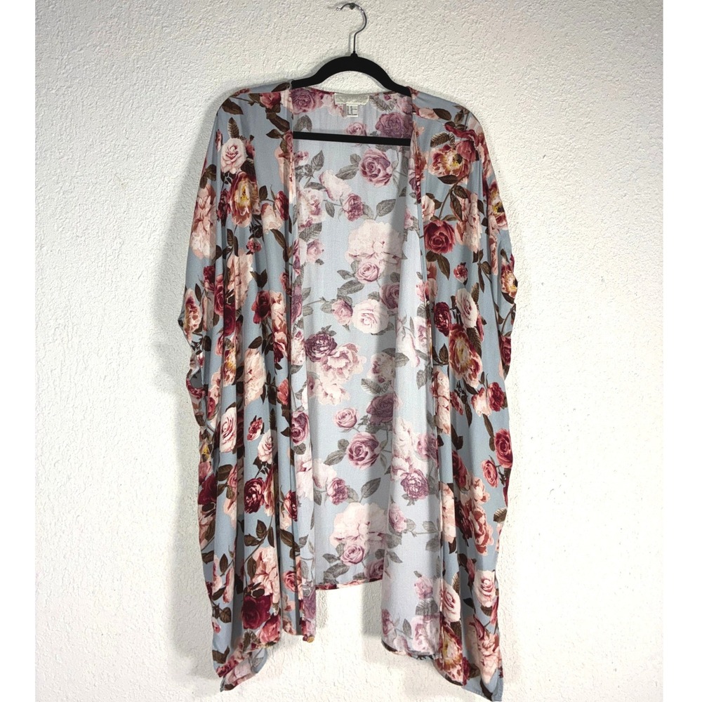 Forever 21 Plus Floral Kimono Cardigan Blue Rose Print 3X Rayon Wrap Layer